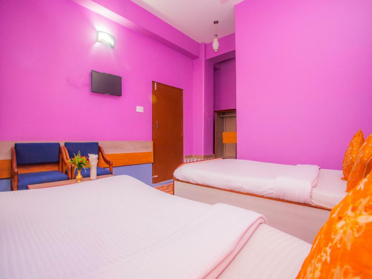 Pokhara Deep Sagar Hotel エクステリア 写真