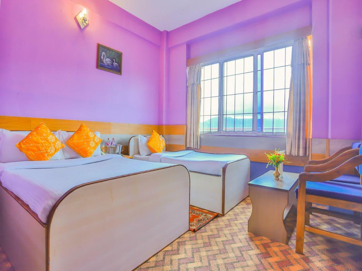Pokhara Deep Sagar Hotel エクステリア 写真